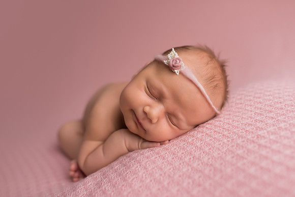 smiley_newborn_photography